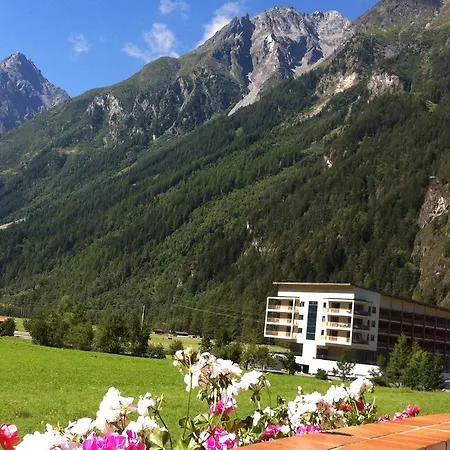 Traudi Apartment *